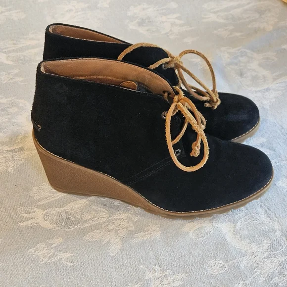 Sperry Harlow suede wedge lace up boots - Picture 1 of 8
